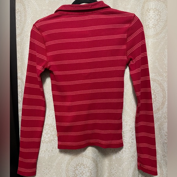 Medium American Eagle, long sleeve. - Picture 2 of 3